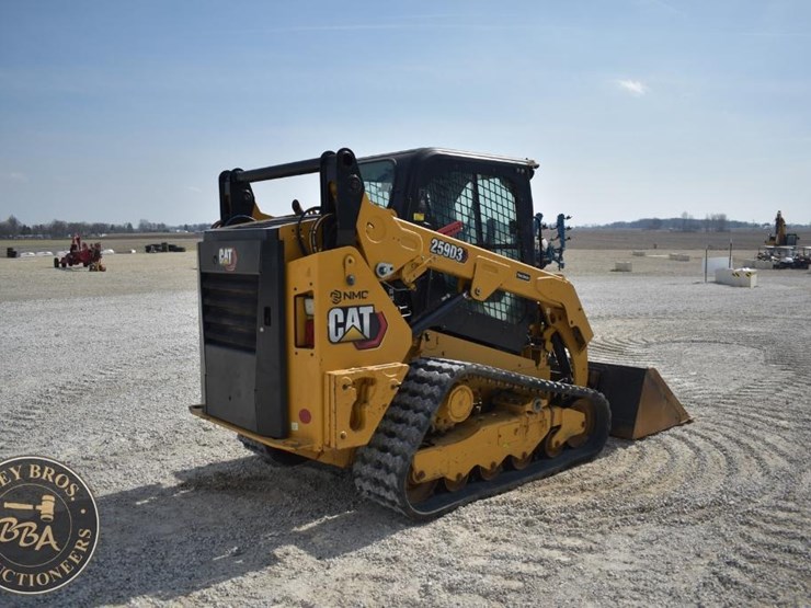 2022-caterpillar-259d3-image-10