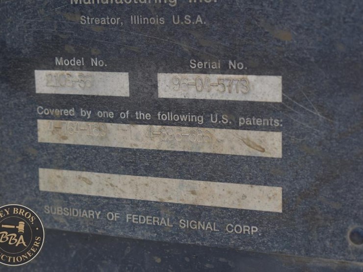 1996-ford-lnt8000-image-47