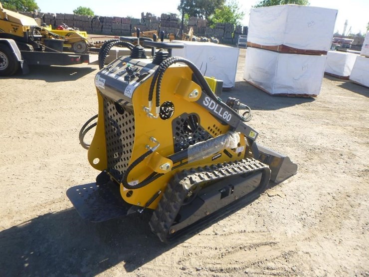 sdlanch-sdll60-skid-steer-track-loader-image-3
