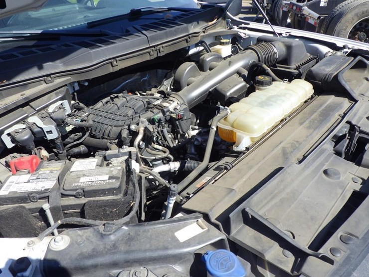 2021-ford-f150-image-9