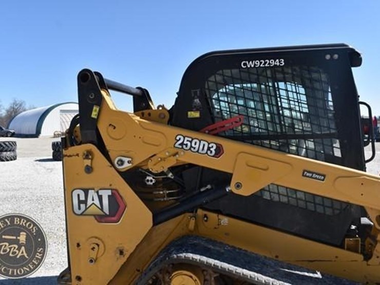 2023-caterpillar-259d3-image-55