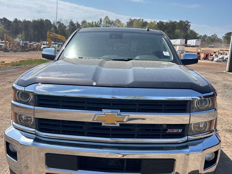 2015-chevrolet-silverado-ltz-2500hd-4x4-crew-cab-pick-up-truck-image-17