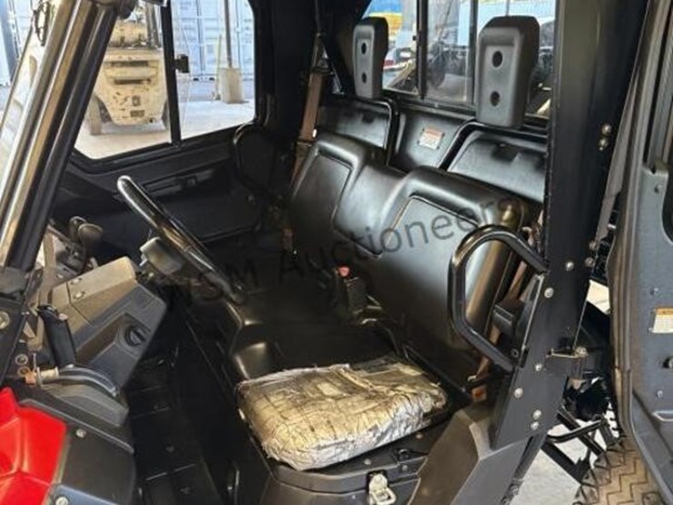 2018-honda-pipneer-sxs-image-25