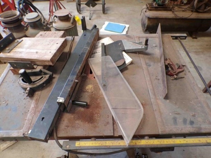 craftsman-10"-table-saw-image-2