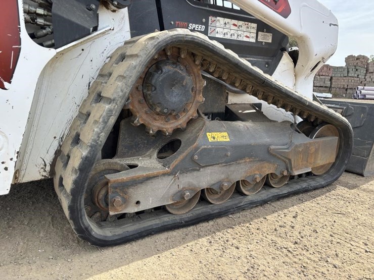 2022-bobcat-t66-image-17