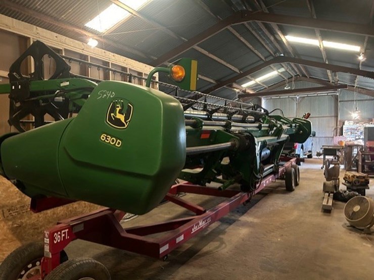 #2401-•-2014-john-deere-s680s-sts-combine-w/-630d-header-and-ja-mar-trailer-image-9