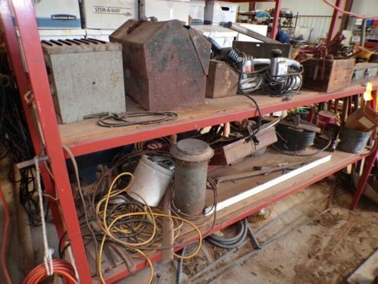 square-tubing-shelves-&-contents-image-2