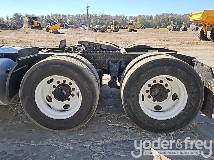 2018-international-lt-image-15