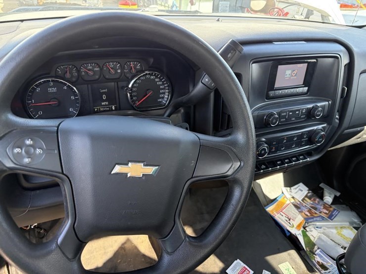 2015-chevrolet-2500-image-9