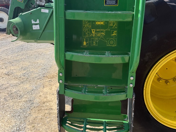 2014-john-deere-s670-image-153