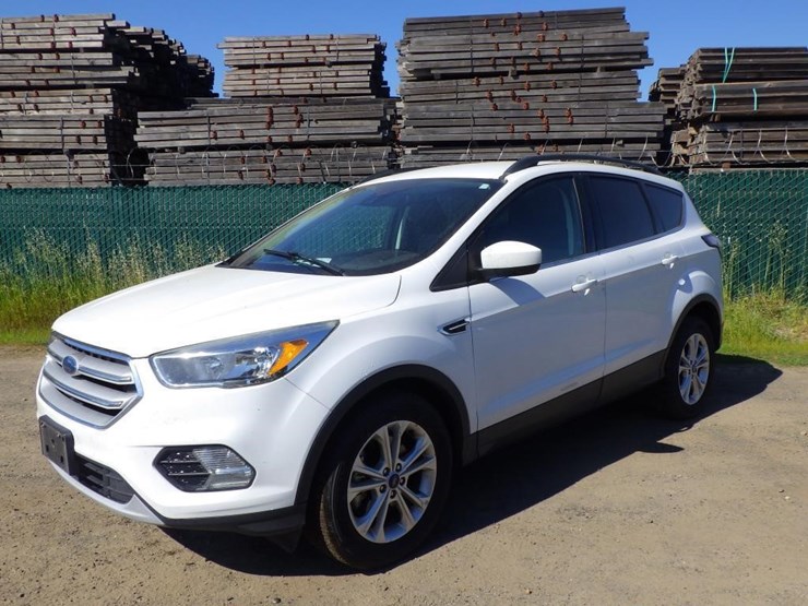 2018-ford-escape-image-1