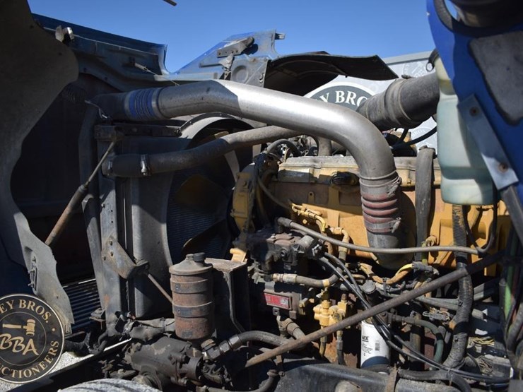 1998-international-9300-image-30