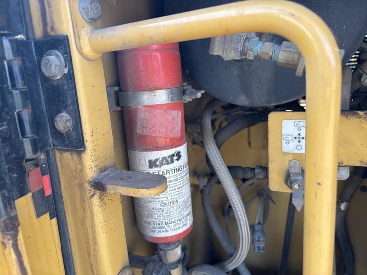 2006-caterpillar-143h-image-69