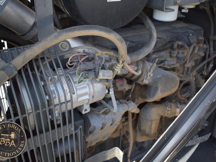 2004-challenger-mt765b-image-20