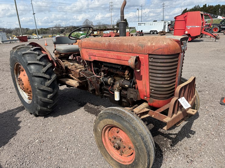 massey-ferguson-65-image-1