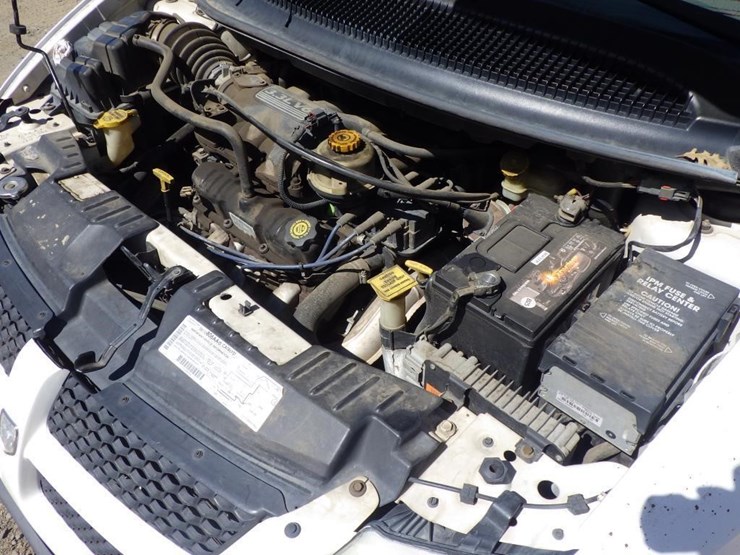 2002-dodge-grand-caravan-image-10