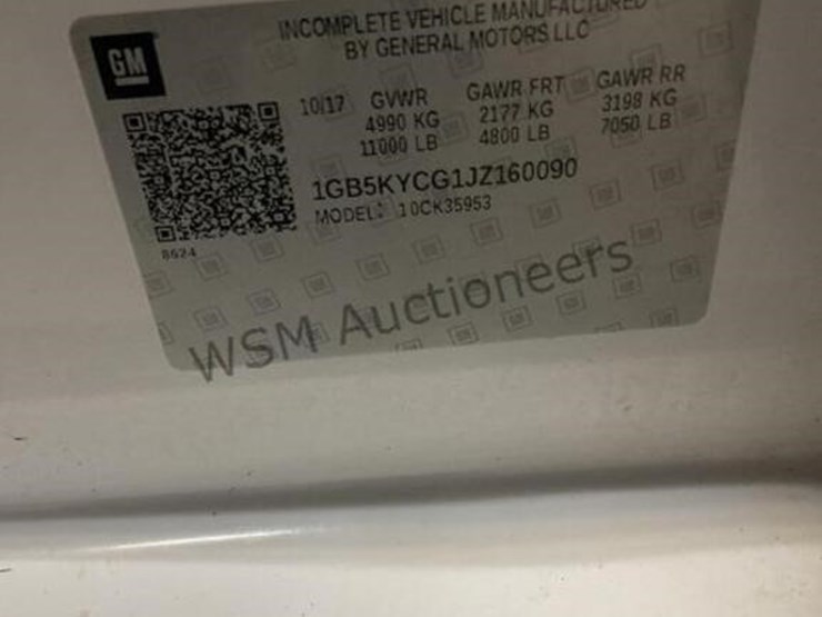 2018-chevrolet-silverado-3500hd-image-16