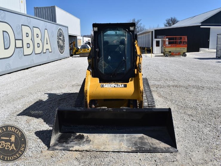 2012-caterpillar-257b3-image-7