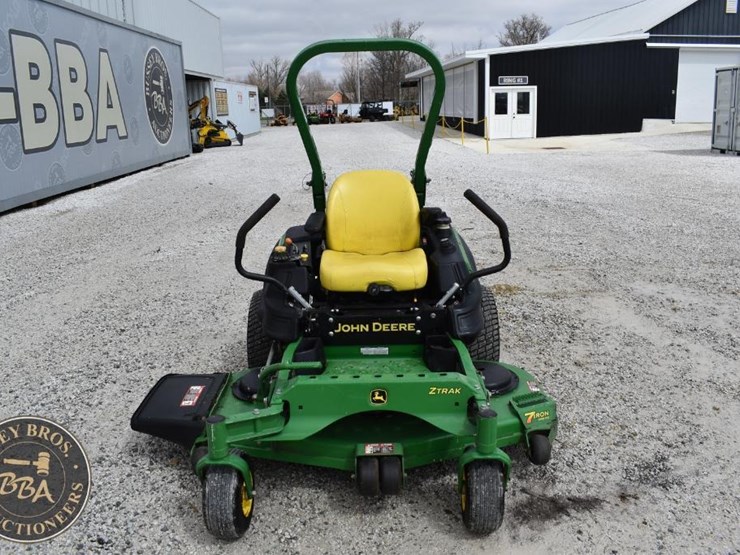 2013-john-deere-z925m-image-8