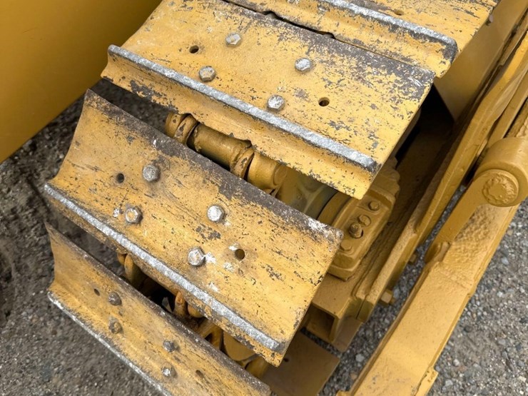 caterpillar-d4-image-10