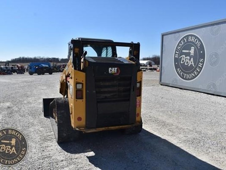 2023-caterpillar-259d3-image-14