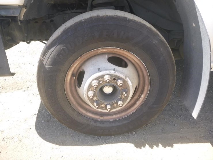 2014-ford-e450-image-14