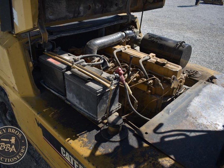 1995-caterpillar-dp40-image-30