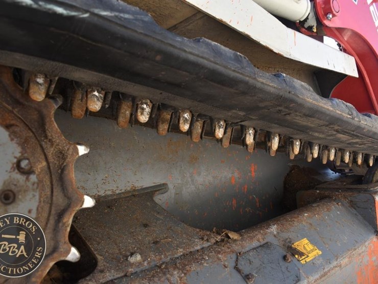 2020-takeuchi-tl8r2-image-43