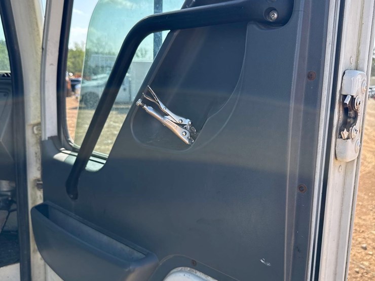 2004-sterling-condor-image-20