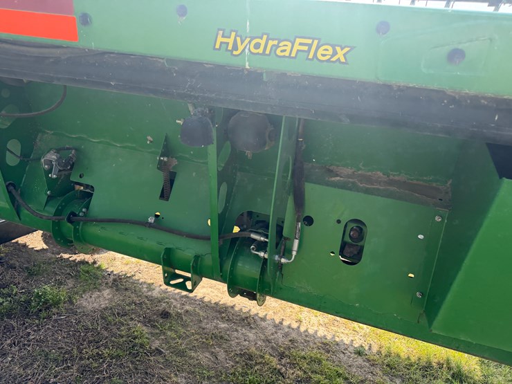 2017-john-deere-630fd-image-52