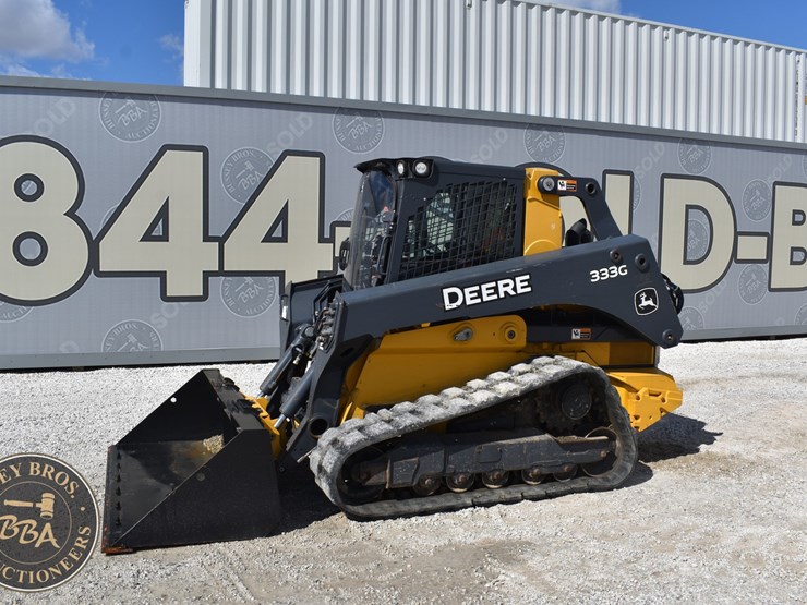 2020-deere-333g-image-9