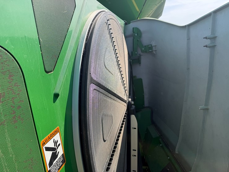 2014-john-deere-s670-image-119