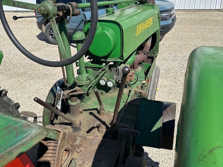 john-deere-a-image-10