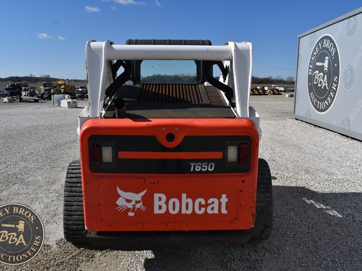 2016-bobcat-t650-image-15