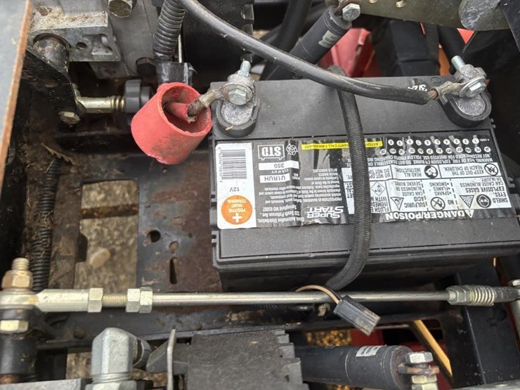 2010-exmark-lxs35bv725-image-19