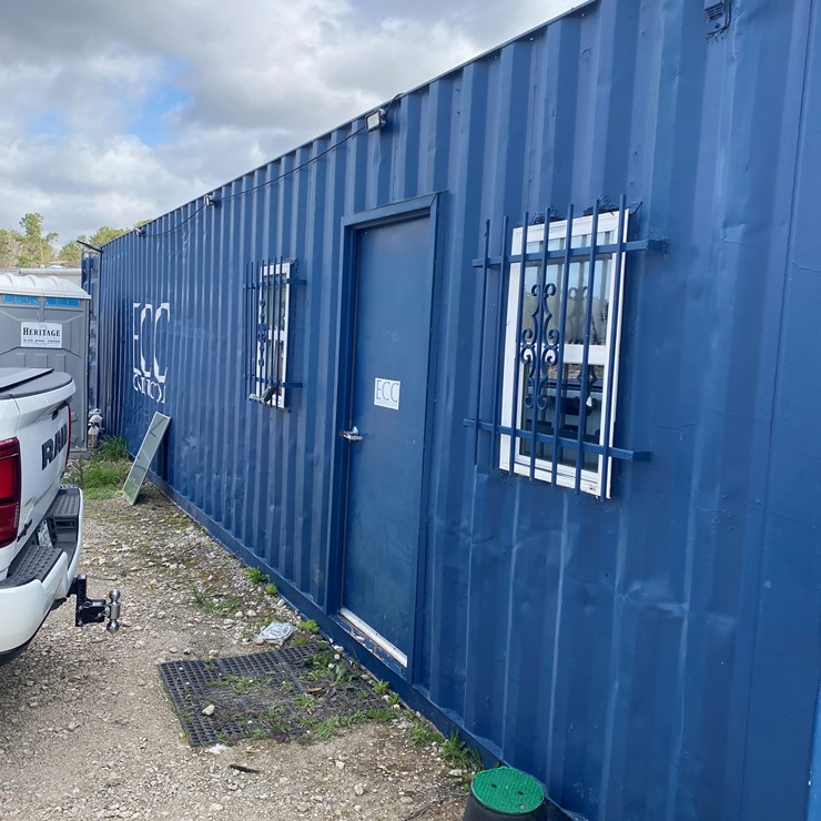 #1100 • 40' Container with 16" Office
