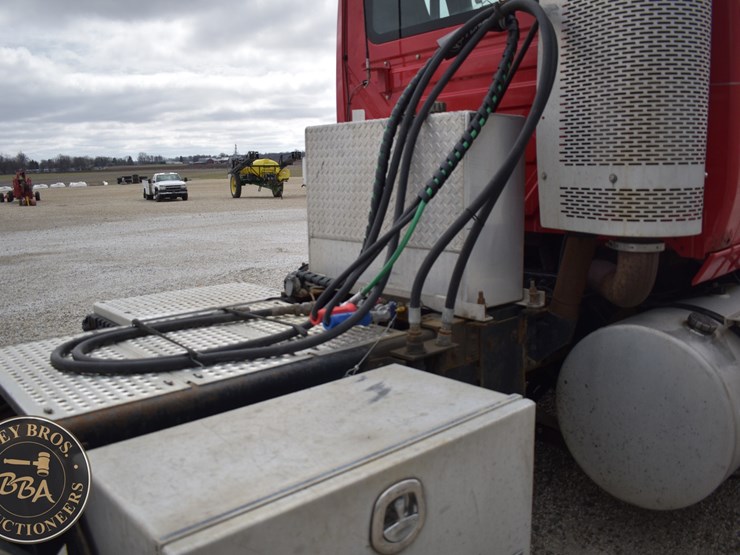 2008-international-prostar-image-24