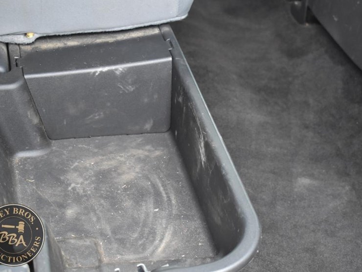 2014-ford-f250-sd-xlt-image-26