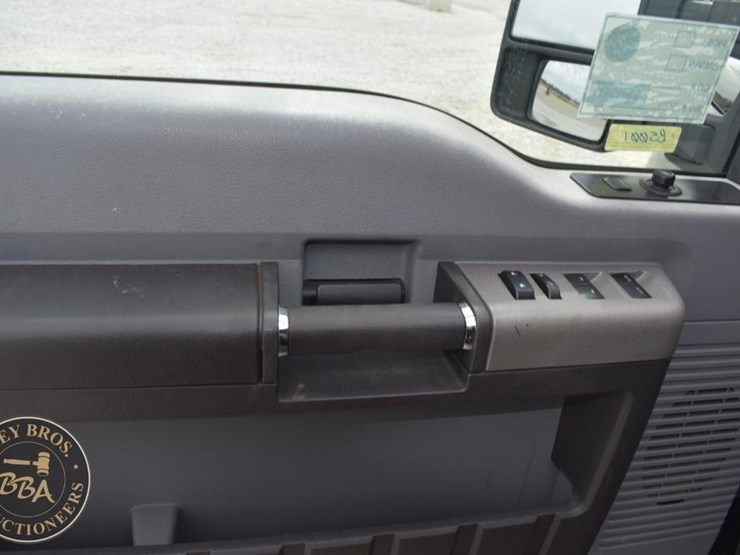 2014-ford-f250-sd-xlt-image-37