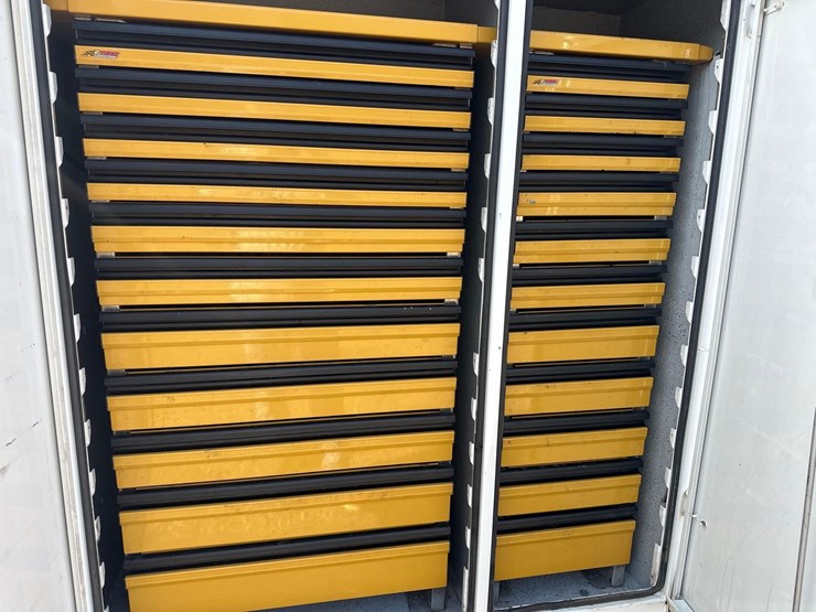 2019-ford-f750-image-30