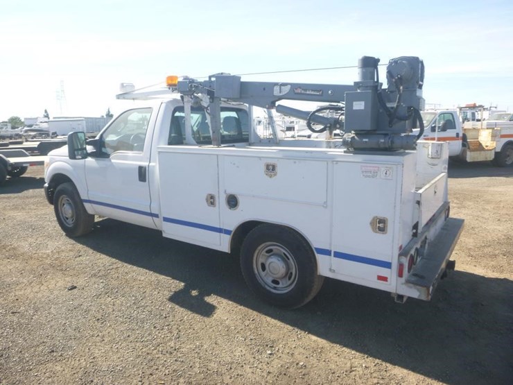 2011-ford-f250-image-4