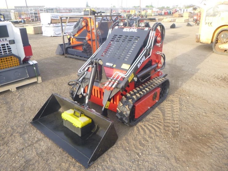 2026-sdlool-sl380-skid-steer-track-loader-image-1