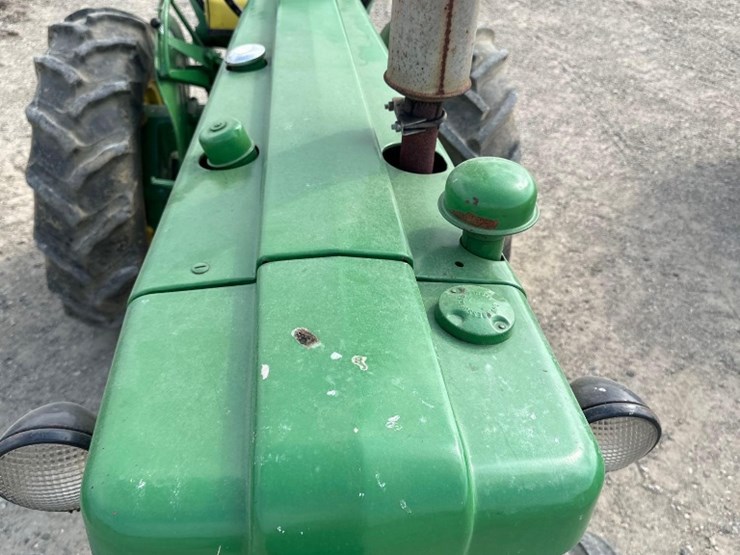 john-deere-420-image-3