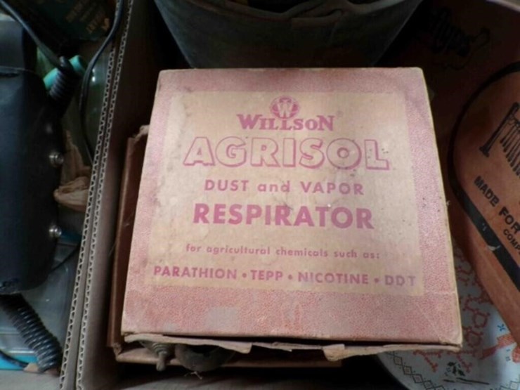 box-of-animal-supplies-image-2