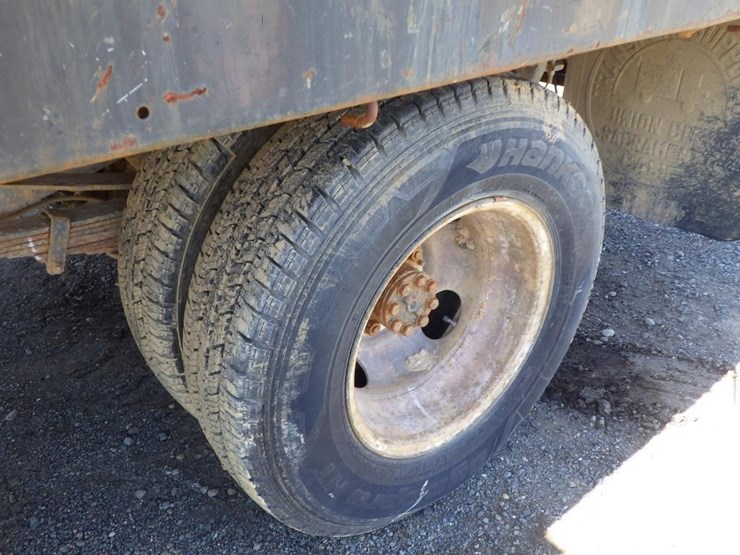 1983-chevrolet-c30-image-10