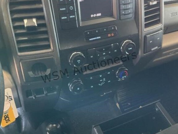 2017-ford-f450-image-24