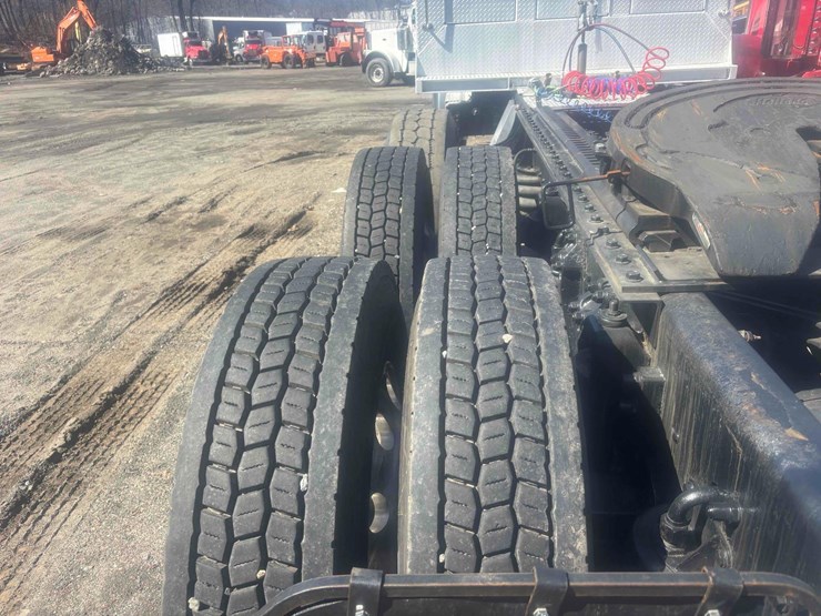 2000-kenworth-w900-image-5