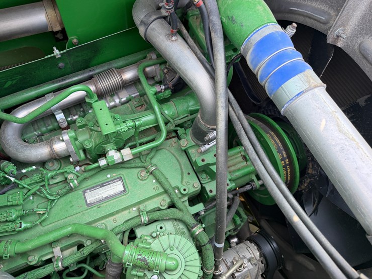 2014-john-deere-s670-image-128