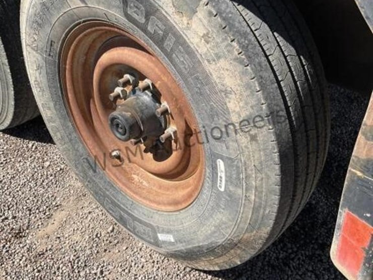 2004-access-utilities-vaster-800dt-towable-vacuum-image-8