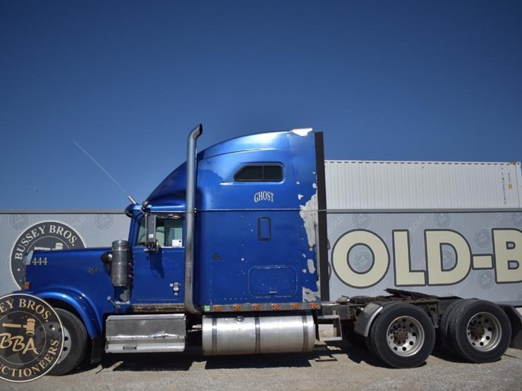 1998-international-9300-image-6